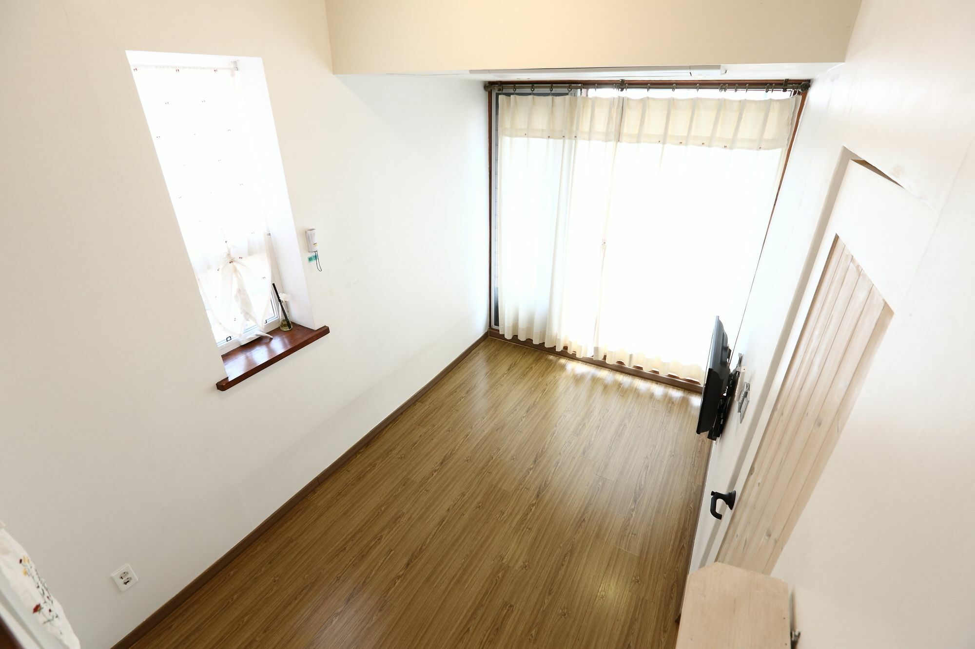 Yujung Guesthouse จอนจู ภายนอก รูปภาพ